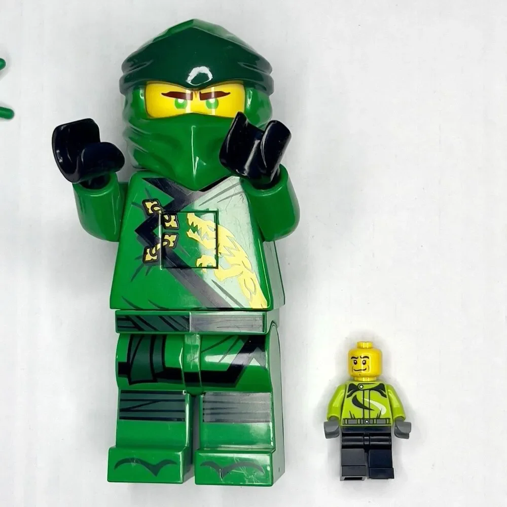 Giant LEGO Mixed Lot OVER 3 Lbs People Pieces Accessories Building 3 Lbs 12.2 Oz - Picture 5 of 12